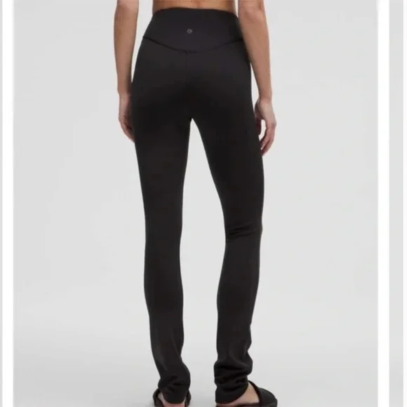 LULULEMON| WUNDER UNDER SMOOTH COVER RUCHED PANT - Picture 3 of 6